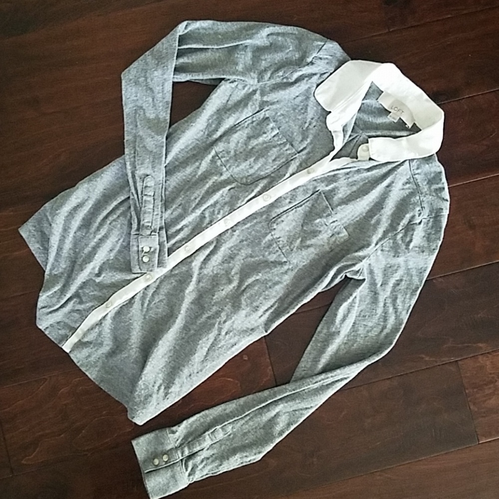 LOFT knit button down shirt